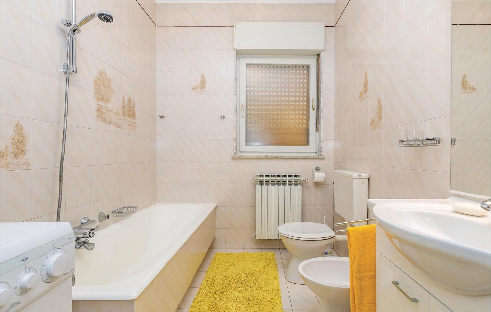 Nice Apartment In Lovran With Kitchen Экстерьер фото